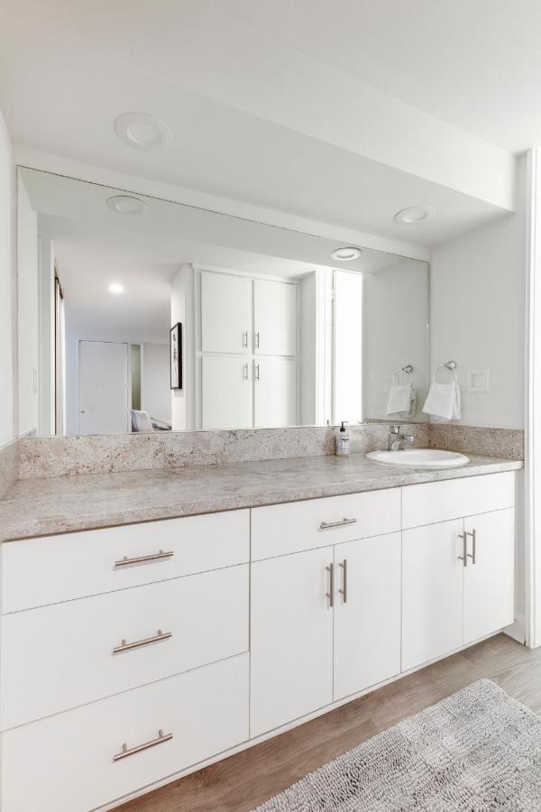 New Luxury Apartment Weho Boys Town Los Angeles Exterior photo